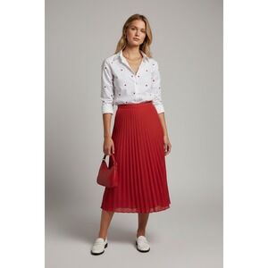 NEW Old Navy Red Heart Embroidered Medium White Button Down Coquette